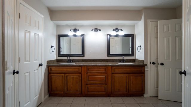 5507 Slashwood Lane, Spring, TX 77379