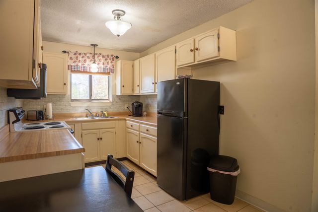 42-2 Wylie Court, Conway, NH 03860