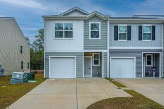 1201 Scarlett Maple Street, Summerville, SC 29486