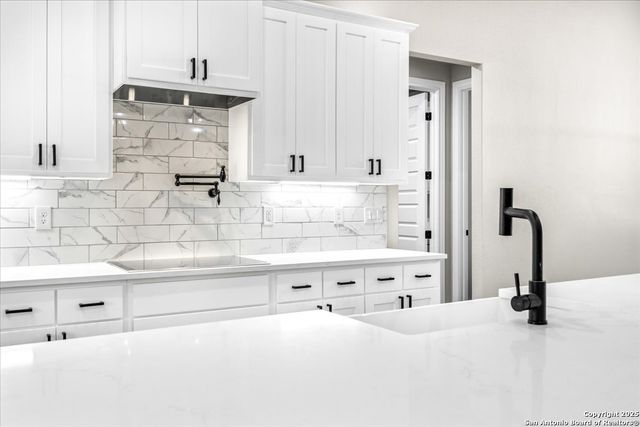 164 Hondo Ridge, La Vernia, TX 78121