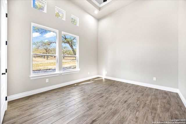 164 Hondo Ridge, La Vernia, TX 78121