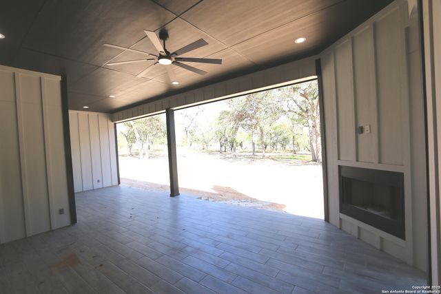 164 Hondo Ridge, La Vernia, TX 78121