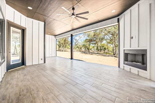 164 Hondo Ridge, La Vernia, TX 78121