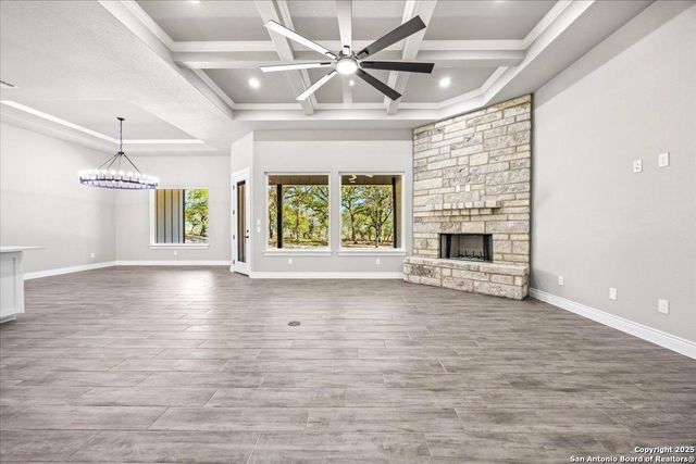 164 Hondo Ridge, La Vernia, TX 78121