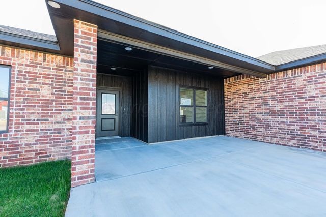 528 Camelot Drive, Borger, TX 79007