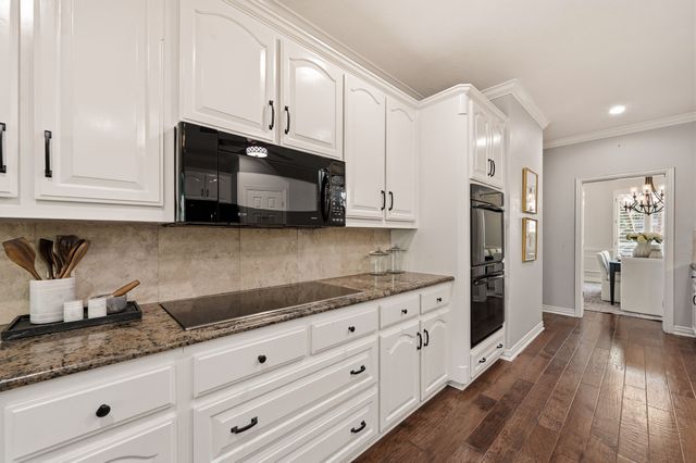 1720 Water Lily Drive, Southlake, TX 76092