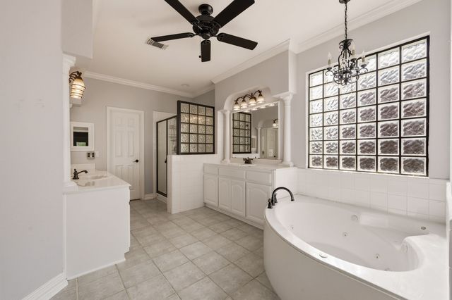 1720 Water Lily Drive, Southlake, TX 76092