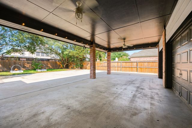 1720 Water Lily Drive, Southlake, TX 76092