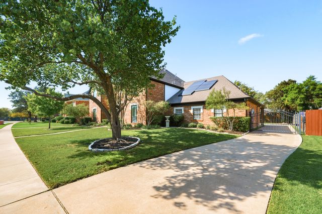 1720 Water Lily Drive, Southlake, TX 76092
