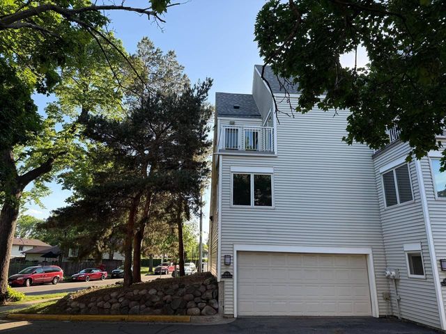 1801 New York Avenue N, Minneapolis, MN 55411