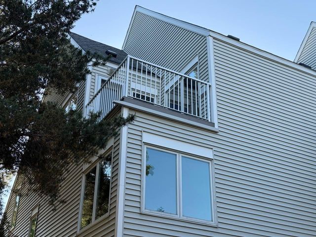 1801 New York Avenue N, Minneapolis, MN 55411