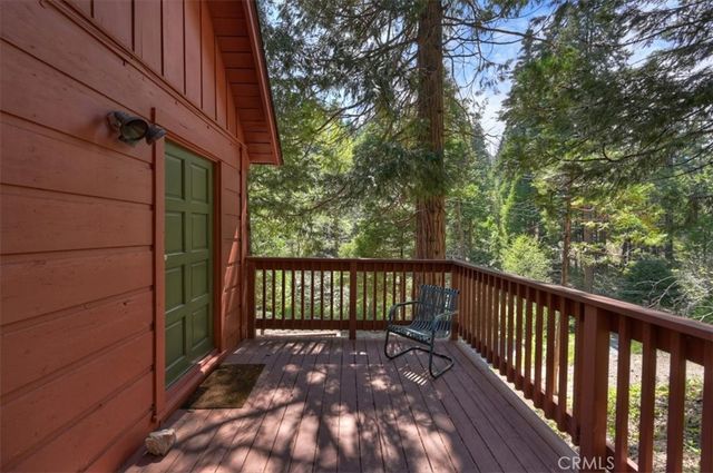 425 Blue Jay Canyon, Lake Arrowhead, CA 92317