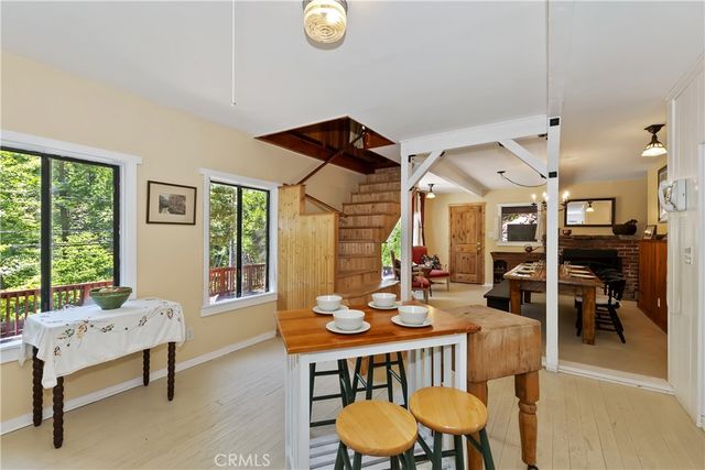 425 Blue Jay Canyon, Lake Arrowhead, CA 92317