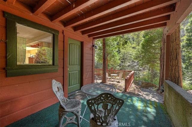 425 Blue Jay Canyon, Lake Arrowhead, CA 92317