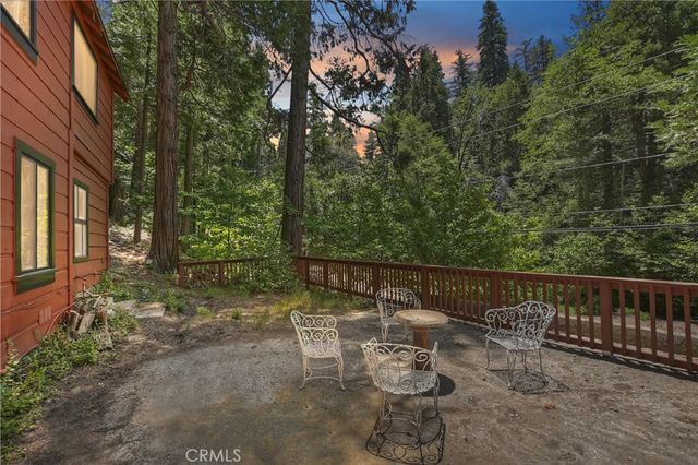 425 Blue Jay Canyon, Lake Arrowhead, CA 92317