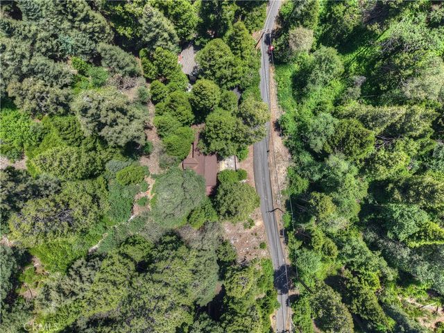 425 Blue Jay Canyon, Lake Arrowhead, CA 92317