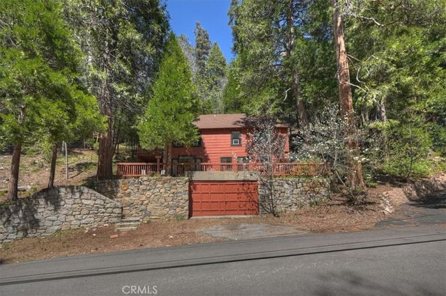425 Blue Jay Canyon, Lake Arrowhead, CA 92317