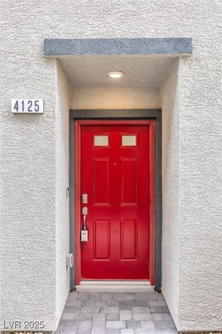 4125 Venus Falls Avenue, North Las Vegas, NV 89084