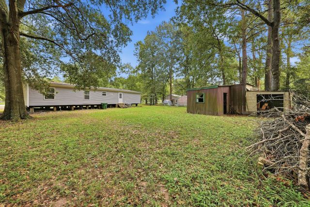 83 Tall Oaks Drive, Huffman, TX 77336