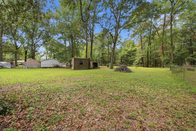 83 Tall Oaks Drive, Huffman, TX 77336