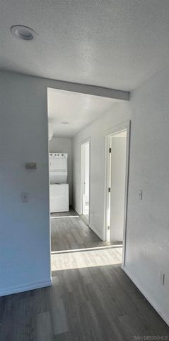 1272 N Mollison Ave, El Cajon, CA 92021