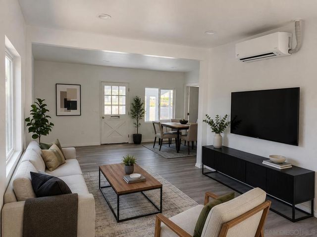 1272 N Mollison Ave, El Cajon, CA 92021