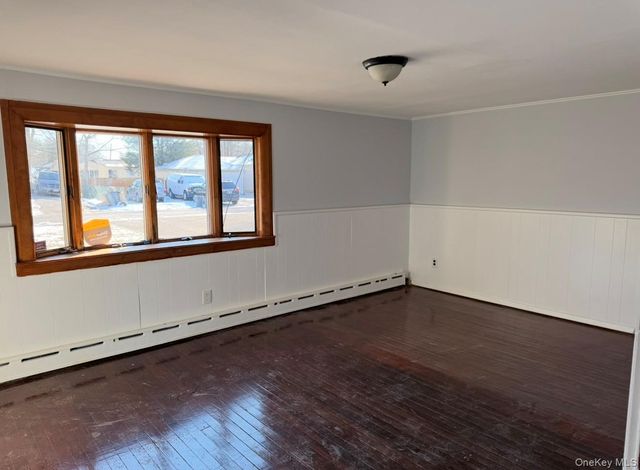 1 Linden Place, Mastic Beach, NY 11951