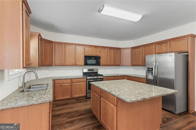 1107 Forest Creek Drive, Canton, GA 30115