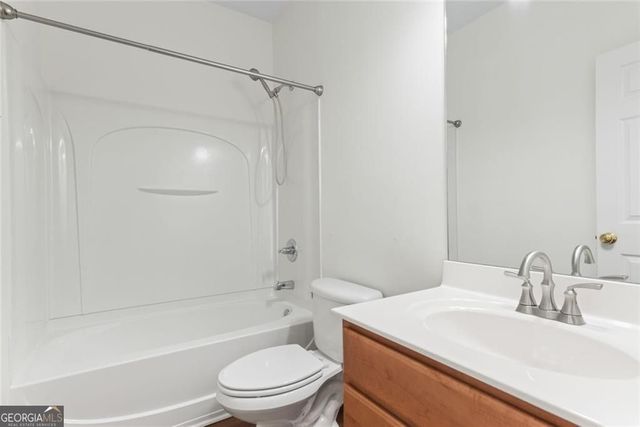 1107 Forest Creek Drive, Canton, GA 30115