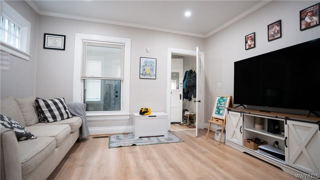 1035 Lafayette Avenue, Buffalo, NY 14209