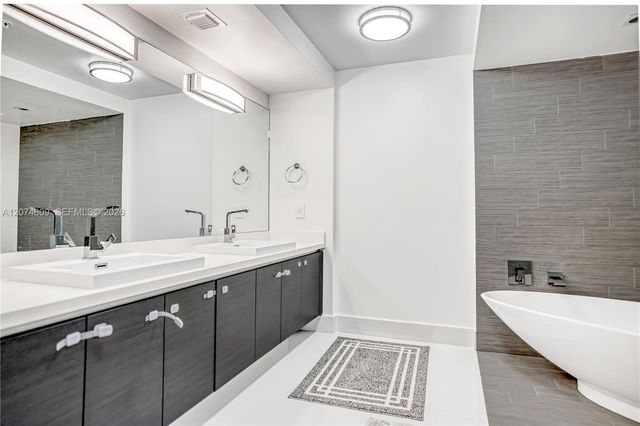 330 Sunny Isles Boulevard 5-906, Sunny Isles Beach, FL 33160