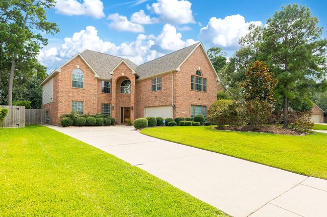 7 Stickley Court, The Woodlands, TX 77382