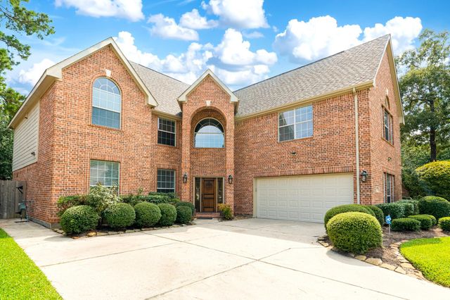 7 Stickley Court, The Woodlands, TX 77382