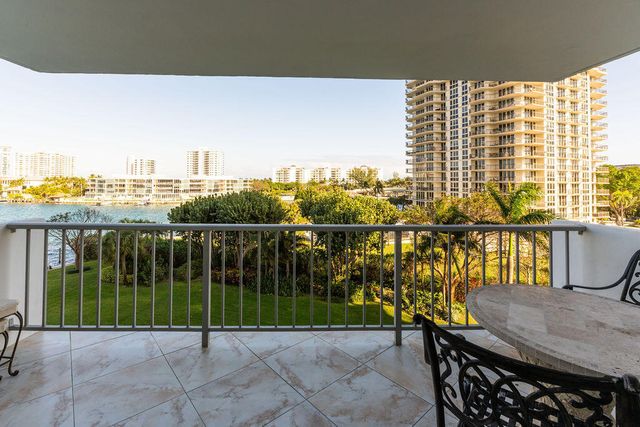 875 E Camino Real, Boca Raton, FL 33432