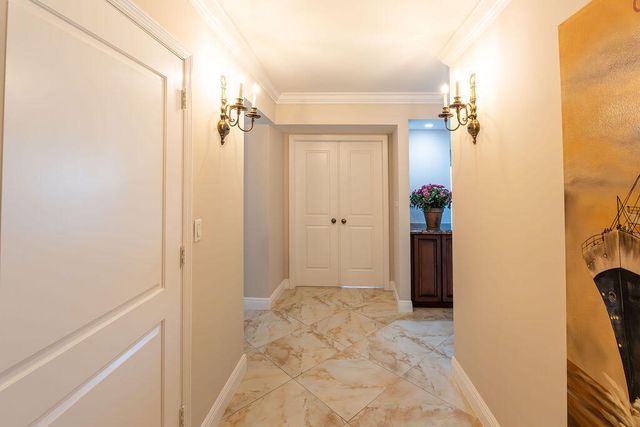875 E Camino Real, Boca Raton, FL 33432