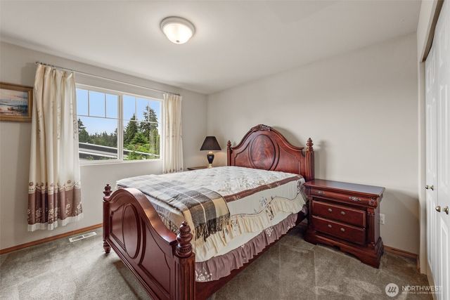 3416 207 pl SW, Lynnwood, WA 98036