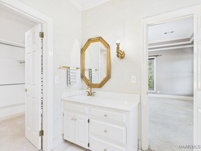 9858 Wynchase Circle, Montgomery, AL 36117