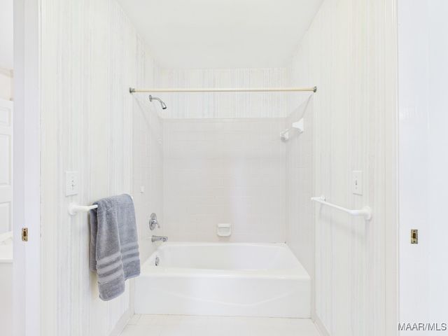 9858 Wynchase Circle, Montgomery, AL 36117