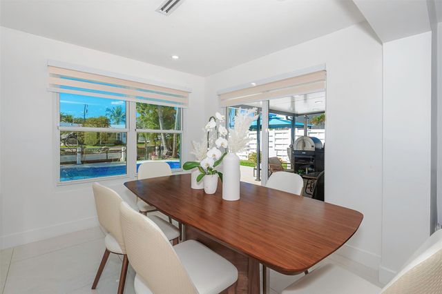 825 Argonaut Isle, Dania Beach, FL 33004