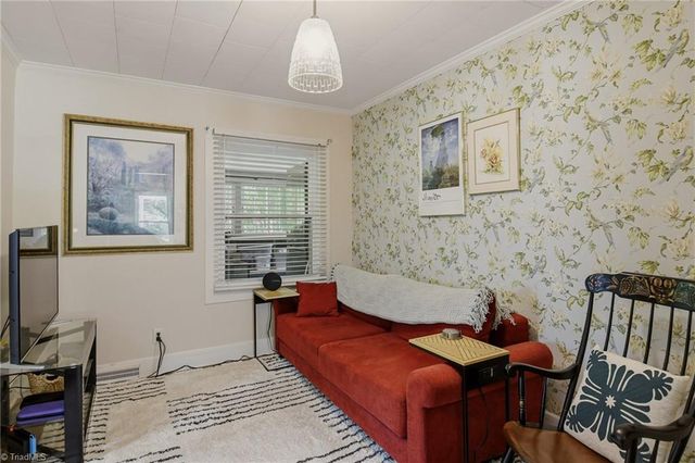 131 Carter Circle, Winston-salem, NC 27106