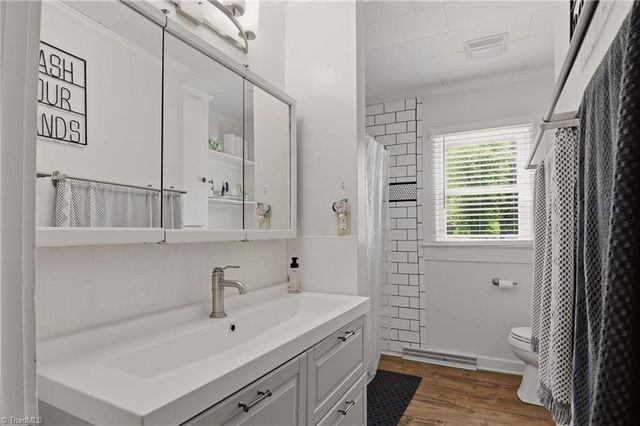 131 Carter Circle, Winston-salem, NC 27106
