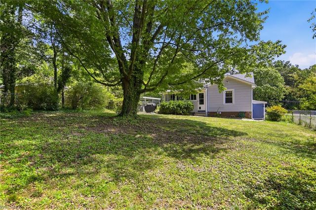 131 Carter Circle, Winston-salem, NC 27106