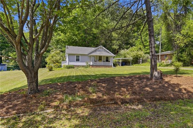 131 Carter Circle, Winston-salem, NC 27106