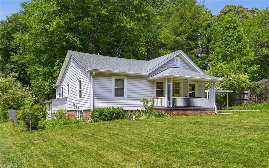 131 Carter Circle, Winston-salem, NC 27106