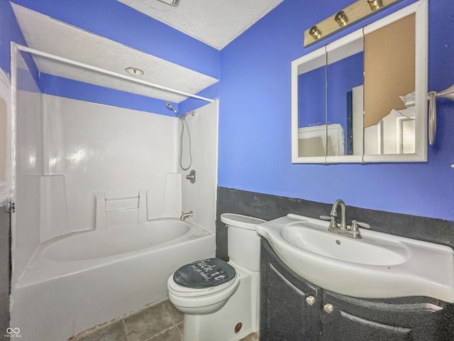 1902 S Grant Avenue, Indianapolis, IN 46203