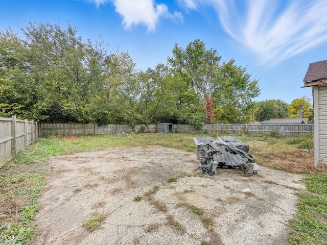 1902 S Grant Avenue, Indianapolis, IN 46203