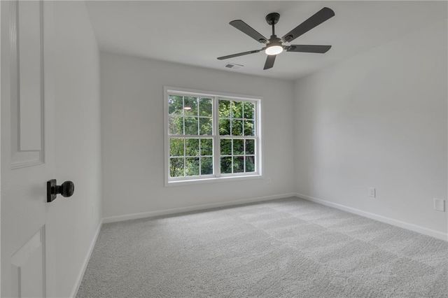 802 Bishops Run Lane, Mableton, GA 30126