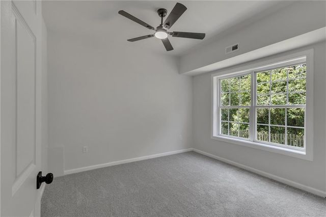 802 Bishops Run Lane, Mableton, GA 30126