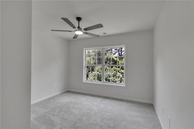 802 Bishops Run Lane, Mableton, GA 30126