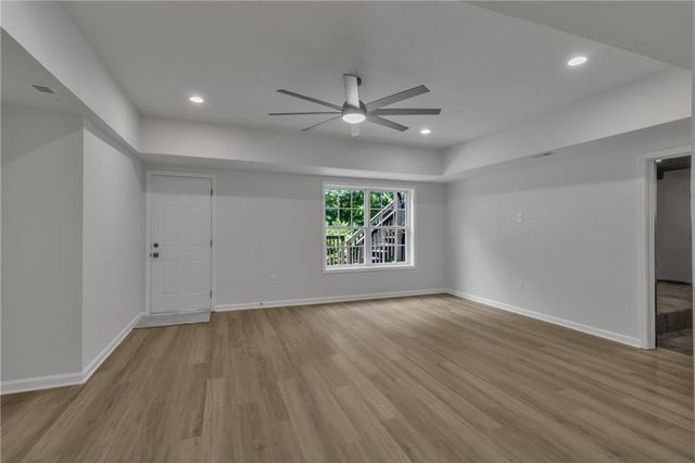 802 Bishops Run Lane, Mableton, GA 30126